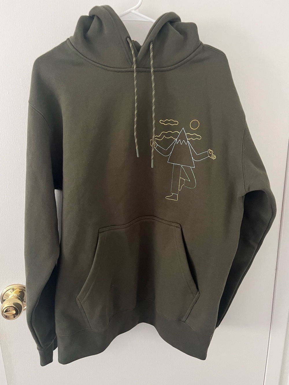 Roark Bolo Hoodie Namastay Here Mountain Graphic Embroidery Pullover Men Medium